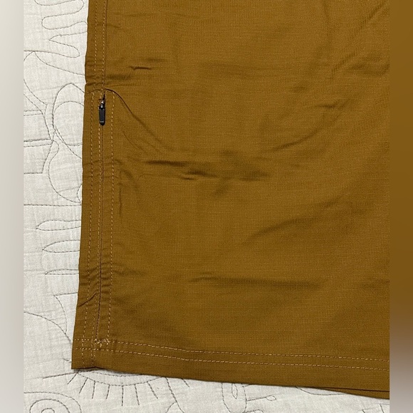 NWT Prana Men’s Double Peak Short Sz 36 8” inseam Antique Bronze UPF 50+ - Picture 5 of 7